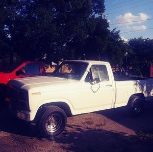 Meet your Posher, Marshall